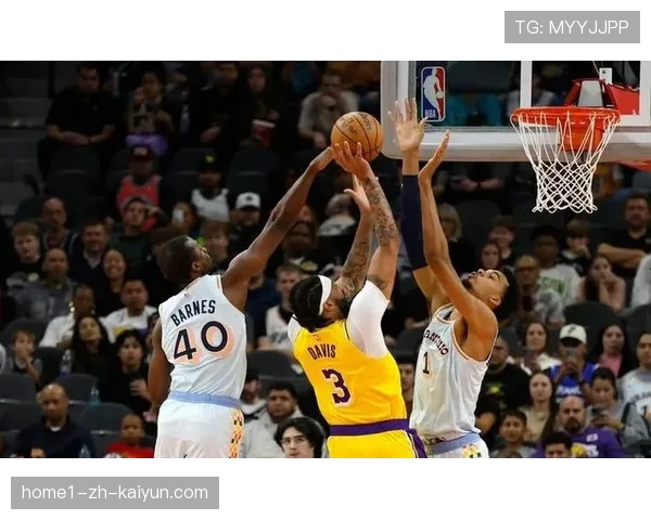 肯纳德战术适应期仍在继续 湖人需给予更多时间融入体系